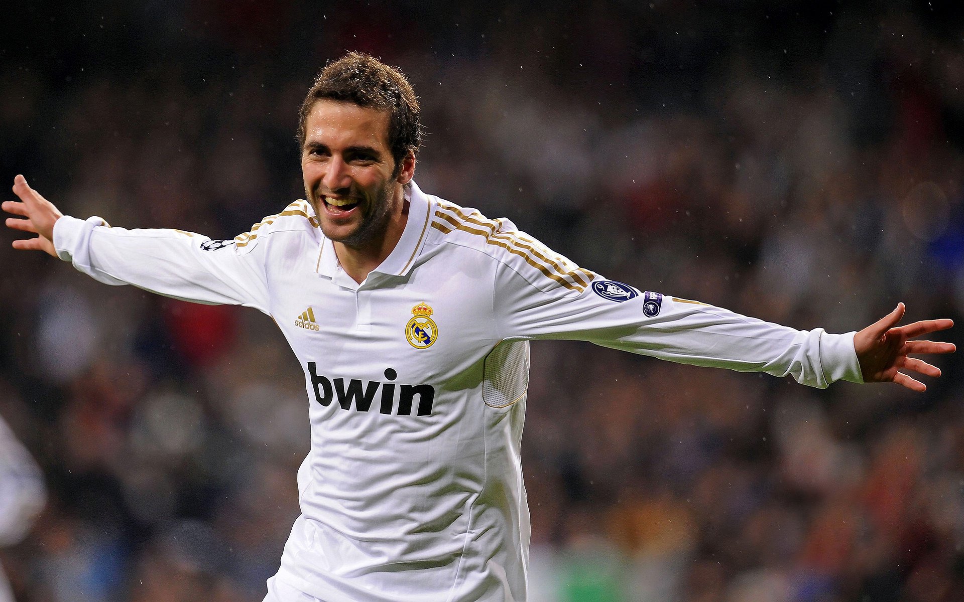 开云体育娱乐-《电竞选手训练有多硬核？幕后训练细节曝光》，电竞选手训练营